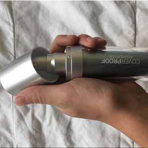 Wunder2 Coverproof Foundation in shade Medium